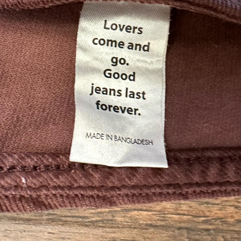 Pacsun Brown Corduroy Low Rise
Flare Pants size 27 great condition side zip - Picture 16 of 17